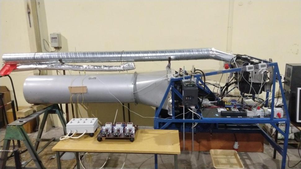  Stanowisko do badania samochodowej instalacji klimatyzacyjnej
