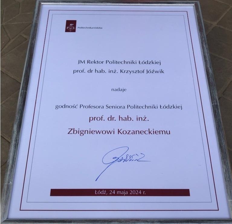 Prof. dr hab. inż. otrzymuje Godność Profesora Seniora Politechniki Łódzkiej